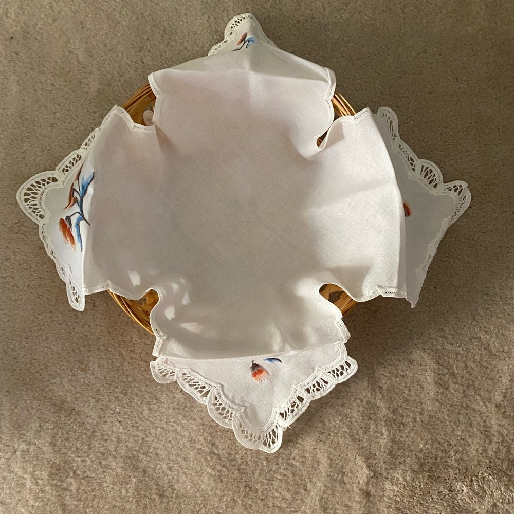 Vintage (yet never used) embroidered linen bread basket liner